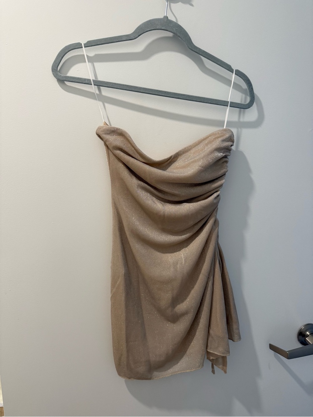 PRINCESS POLLY GOLD MINI DRESS SIZE 4